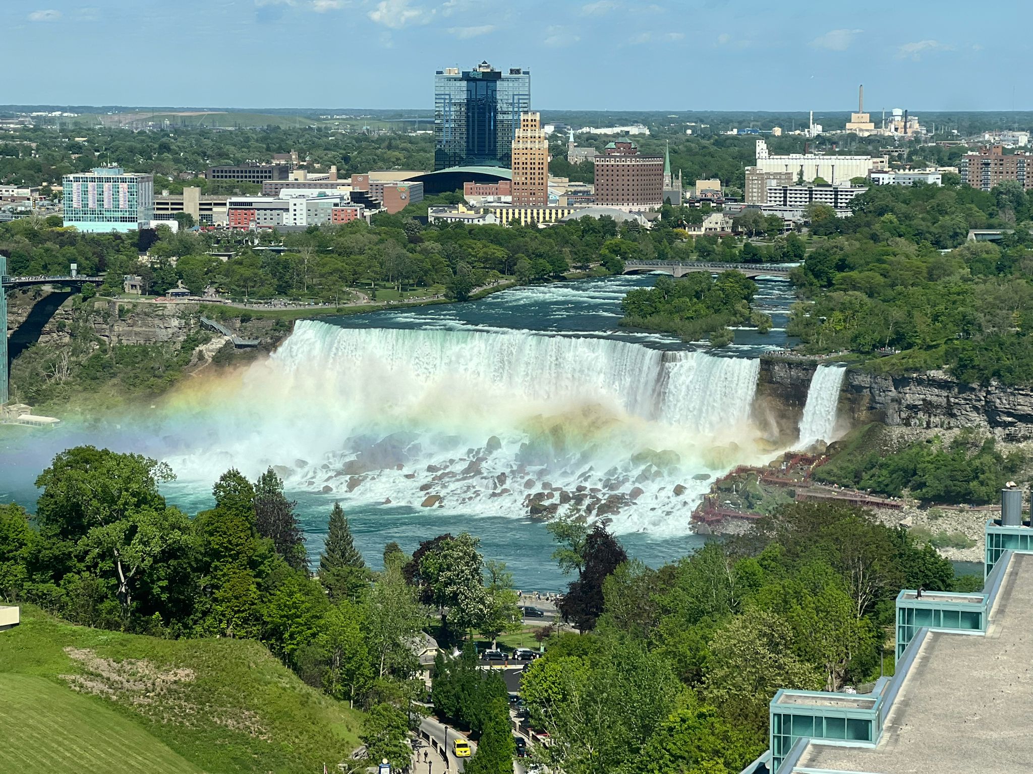 Toronto to Niagara Falls Day Tours: The Complete Niagara Falls Experience from Toronto