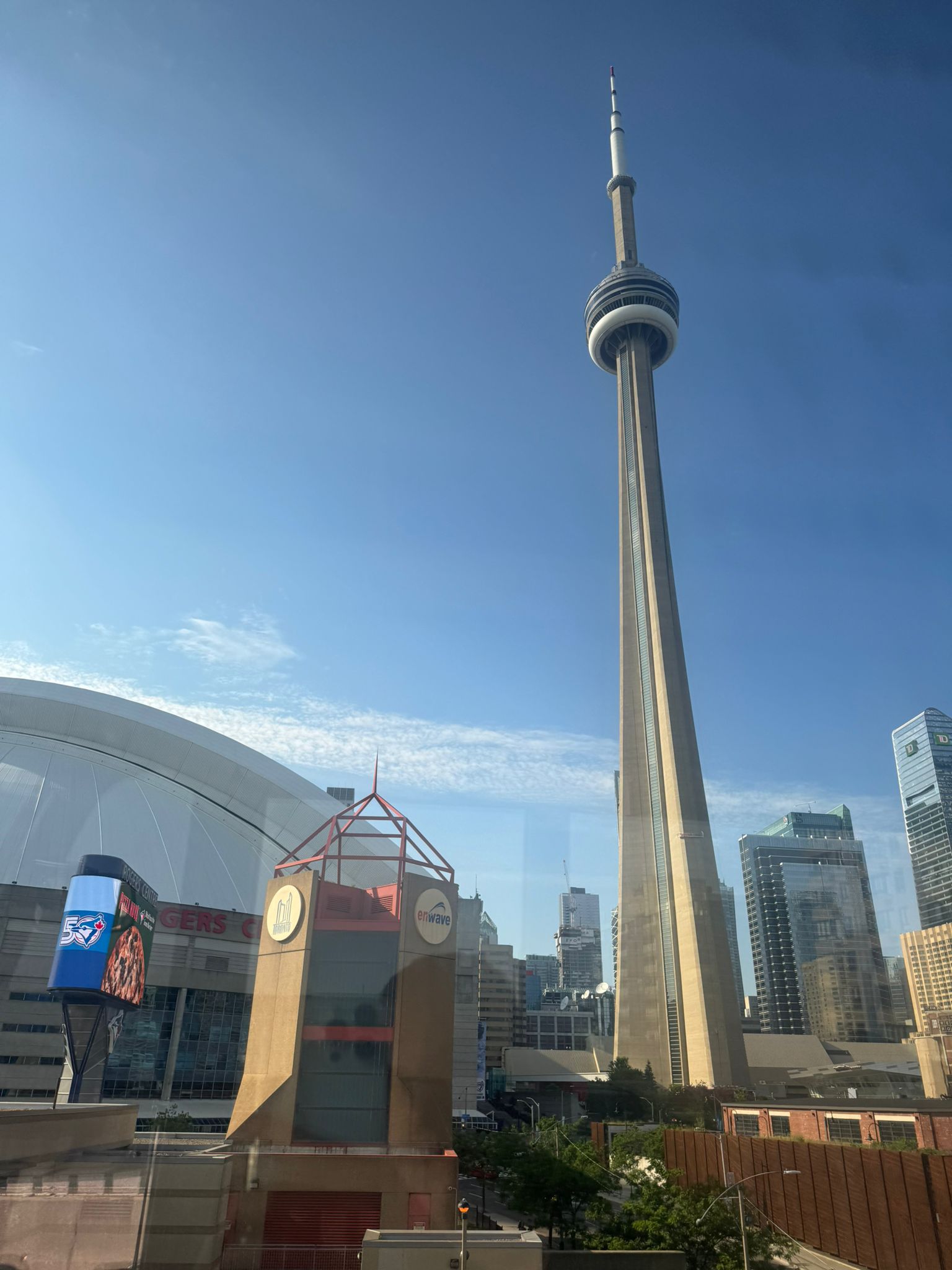 Bus tours toronto